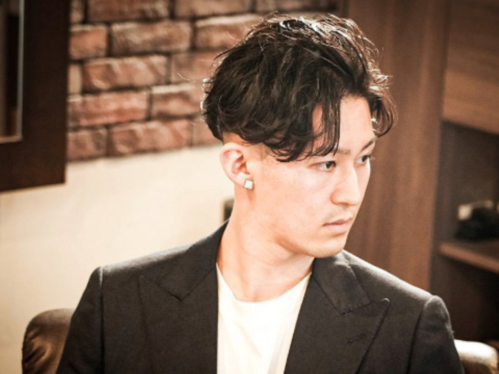 フェザーパーマ×センターパート画像