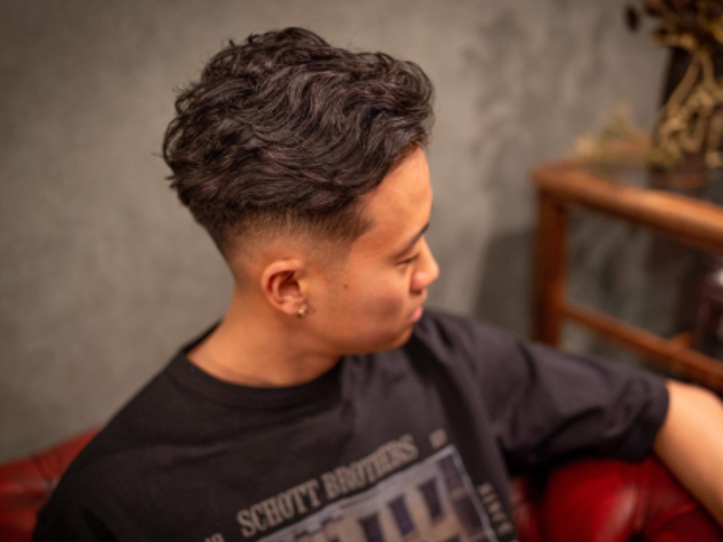 フェザーパーマ × フェードカット画像