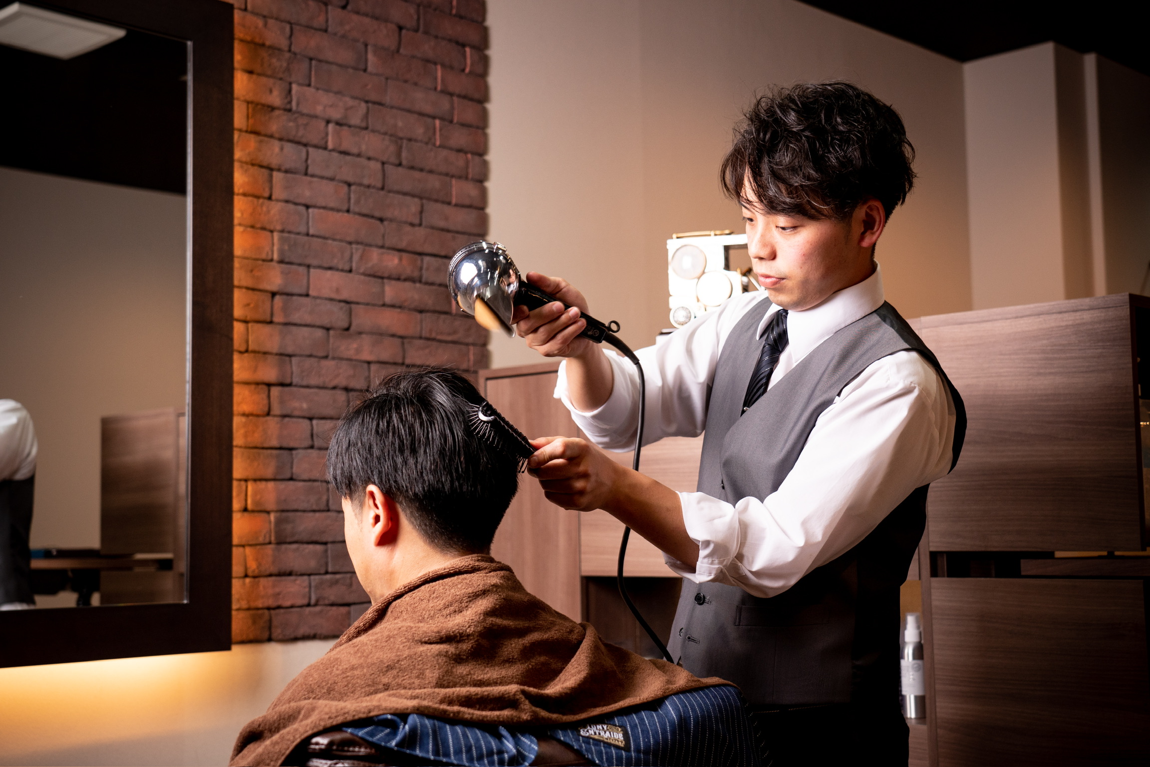 BARBER LUANES 施術風景　画像