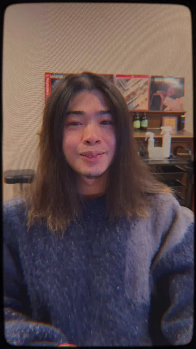 MEN'S BOB
✃-✁-✃-✁✃-✁-✃-✁✃-✁-✃-✁
保存等してカウンセリングにご活用下さい！
✃-✁-✃-✁✃-✁-✃-✁✃-✁-✃-✁
💇‍♂️スタンダードコース70分￥7,000💇‍♂️
《カット+シェービング+眉カット+頭皮クレンジング+肩マッサージ》

🧑‍🦱通常パーマコース120分￥12,100🧑‍🦱
《カット+シェービング+眉カット+パーマ+肩マッサージ》

👨‍🦱ツイスト波巻きコース120分￥13,860👨‍🦱
《カット+シェービング+眉カット+パーマ+肩マッサージ》

💆‍♂️リラックスコース90分￥9,800💆‍♂️
《カット+ミストシェービング+眉カット+頭皮クレンジング+炭酸シャワー+ヘッドスパ+肩マッサージ》

🤴プレミアムコース130分￥13,860🤴
《カット+ミストシェービング+エステ、皮脂吸引+眉カット+頭皮ミストクレンジング+炭酸シャワースパ+ヘッドスパ+爪磨き+肩マッサージ
✃-✃-✁-✃-✁✃-✁-✃-✁✃-✁-✃-✁
保存等してカウンセリングにご活用下さい！
✃-✁-✃-✁✃-✁-✃-✁✃-✁-✃-✁
～ご予約はDMから～
✃-✁-✃-✁✃-✁-✃-✁✃-✁-✃-✁
《店舗情報》
【住所】 札幌市中央区南3条西2丁目15-1  N・Vicolo ビル　B1 B室
【営業時間】
10時～19時
【access】 ◆すすきの駅 札幌市営南北線 / すすきの駅 徒歩4分 ◆大通り駅 札幌市営東西線 / 大通駅 徒歩5分 ※狸小路2丁目アーケード内、１階に入っているコメダ珈琲が目印です。 ◆キャッシュレス決済  ・クレジットカード 　 VISA / MASTER CARD / JCB / AMEX /  　 diners club / discover  ・PayPay決済可能 ◆WiFi環境あり
✃-✁-✃-✁✃-✁-✃-✁✃-✁-✃-✁